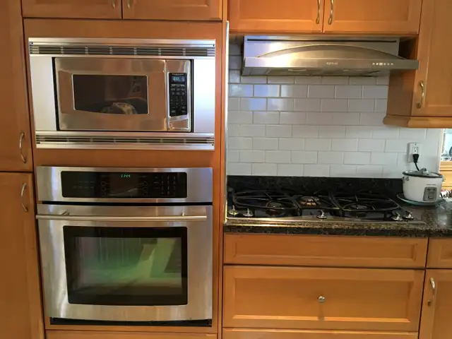 Nice furnished private BR in a big 2 BR suite by Joyce Station - Photo 7