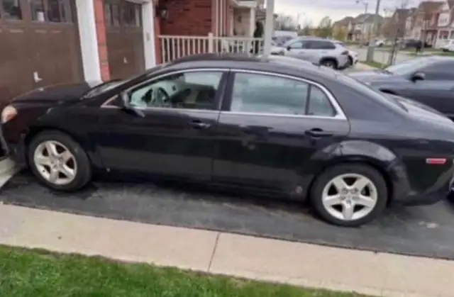 2009 Chevrolet Malibu LS 4D Sedan
