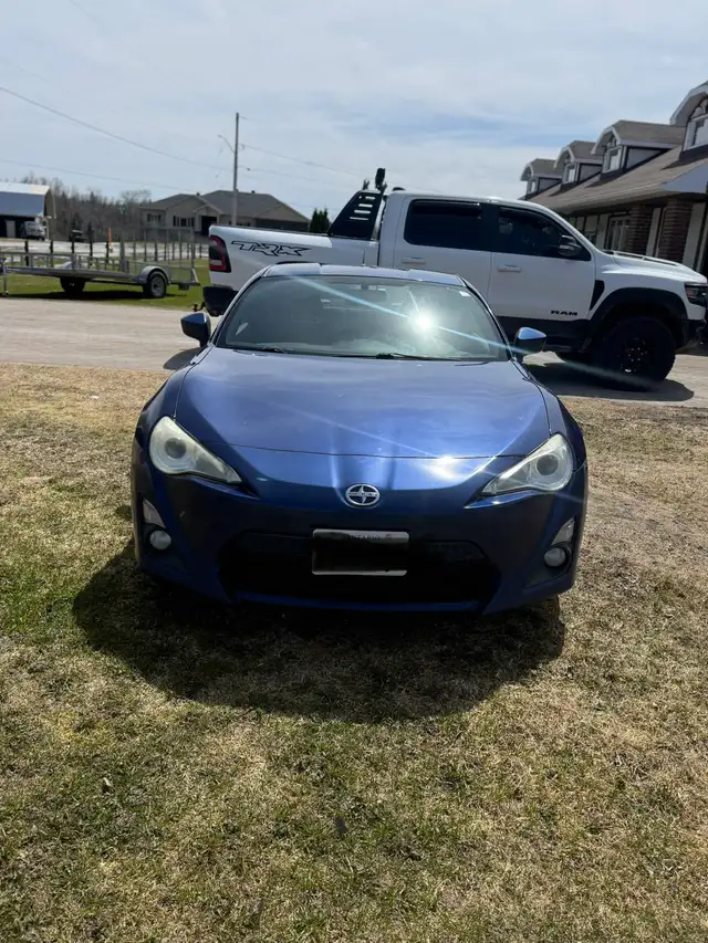 2014 Toyota Scion FRS - Photo 4