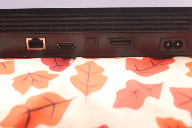PlayStation 3 (PS3) Slim Console w/ 1  Controller (#43536) - Photo 8