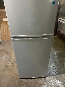 Used Fridge for Sale 24' – Good Condition