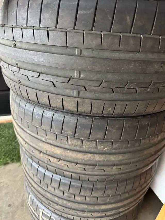 255/35/21