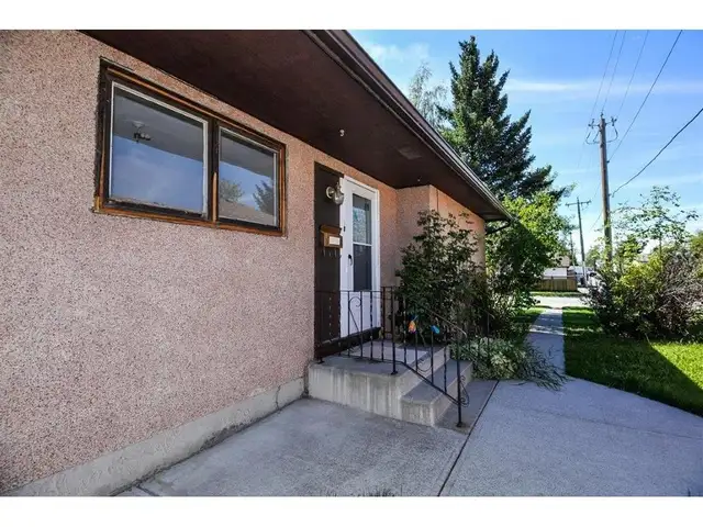 Pineridge 2 bedroom legal bsmt suite,sep entranc$1100/m  40% UT