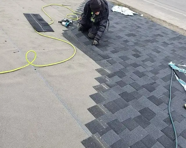 Roofing Labourer - Photo 4
