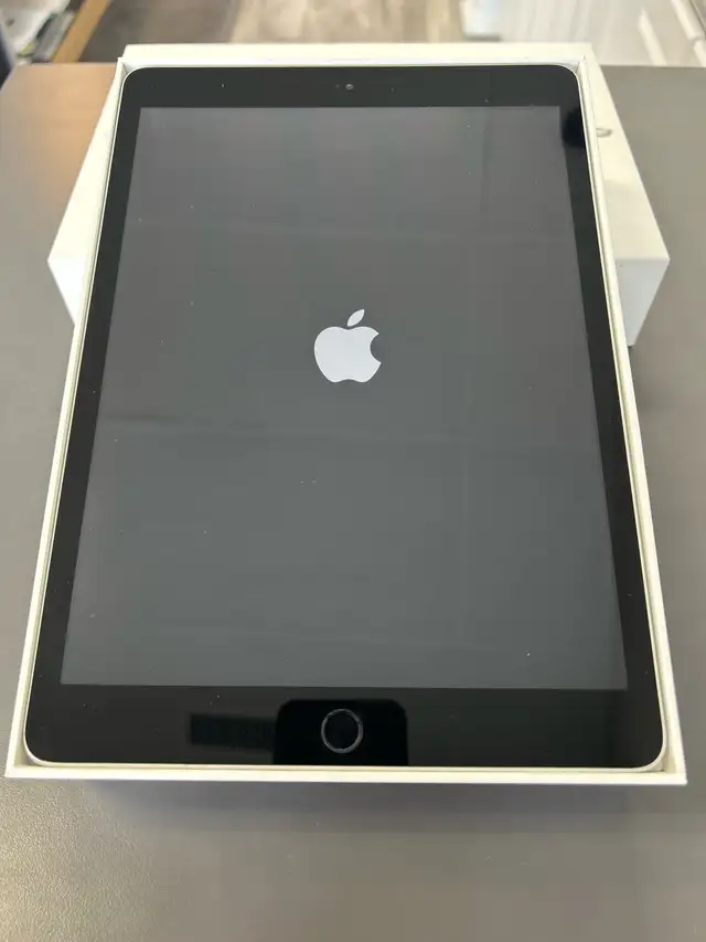 IPad 9th Gen 64GB with Box