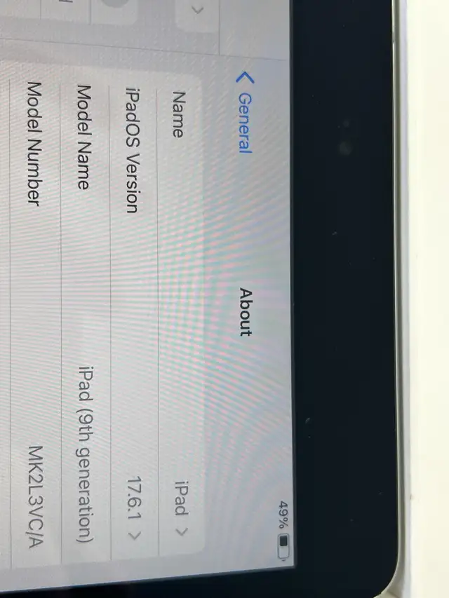 IPad 9th Gen 64GB with Box - Photo 3