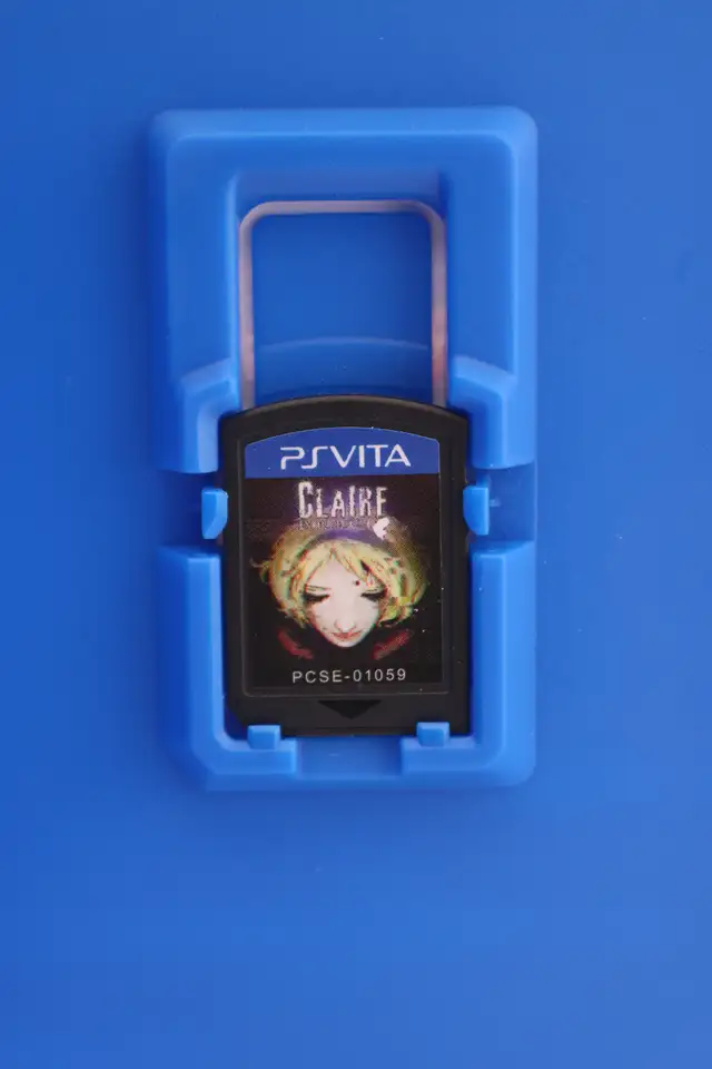 Claire: Extended Cut - PS Vita - In Case (#7352) - Photo 4