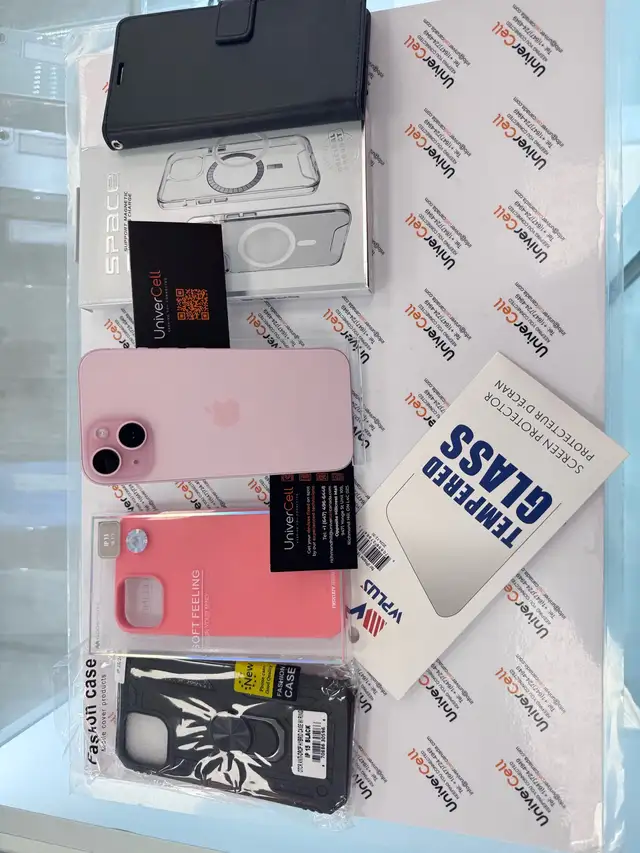 iPhone 15 – Pink | 128GB | 89% Battery Health | $595 - Photo 2