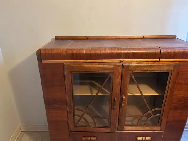 old fashioned buffet FREE - Photo 3