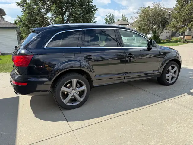 2015 Audi Q7 S-Line Progressive Gasoline