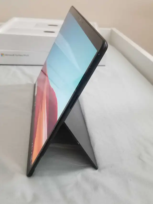 Microsoft Surface Pro X LTE cellular 13' price to Go - Photo 4