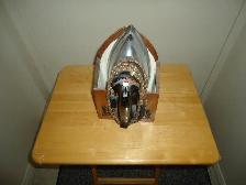 Iron and stand - Photo 2
