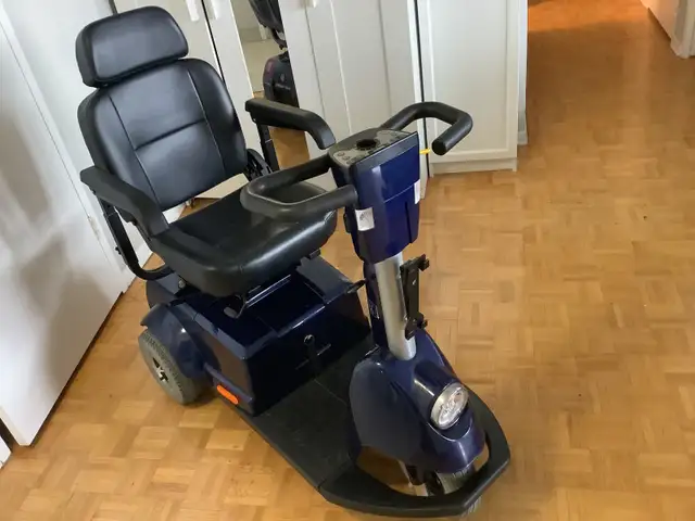 Mobility scooter