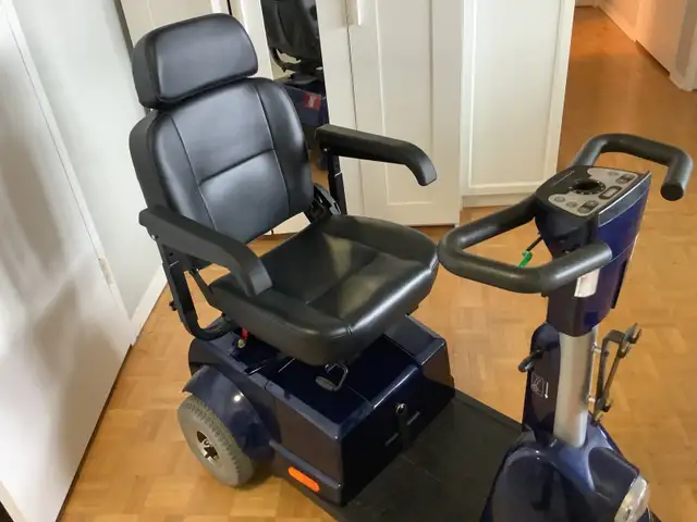 Mobility scooter - Photo 5
