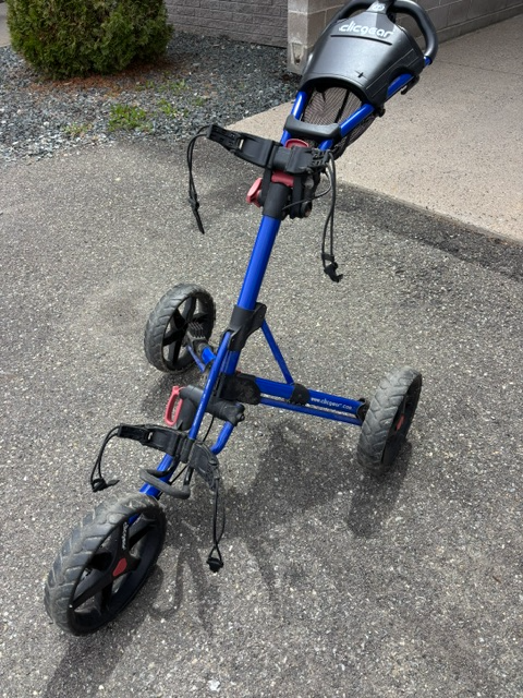 Clicgear Model 3.0 Golf Push Cart – Excellent Condition