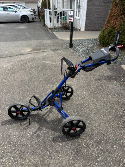 Clicgear Model 3.0 Golf Push Cart – Excellent Condition - Photo 2