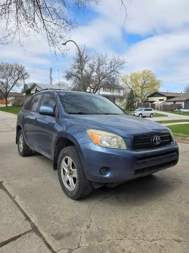 2008 Toyota Rav4 AWD - Photo 2