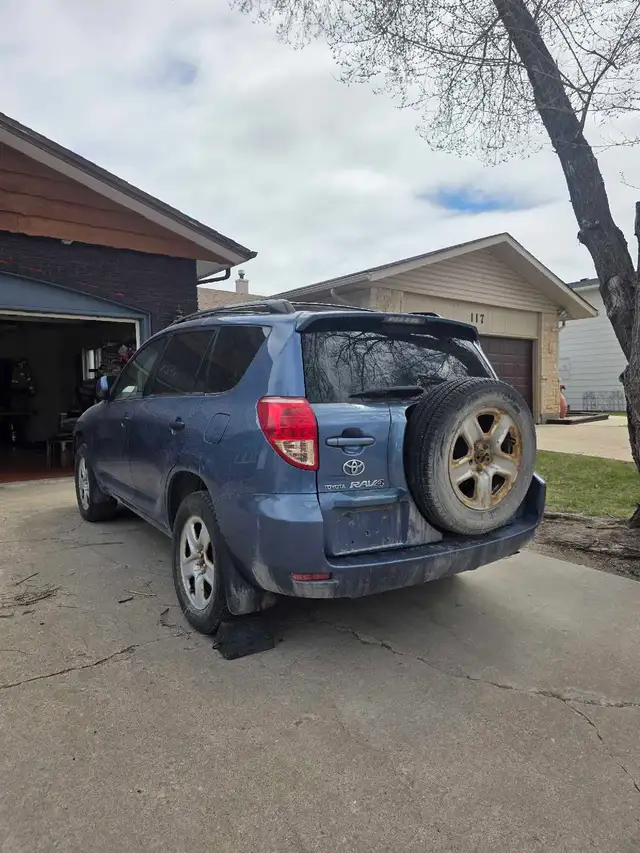 2008 Toyota Rav4 AWD - Photo 3
