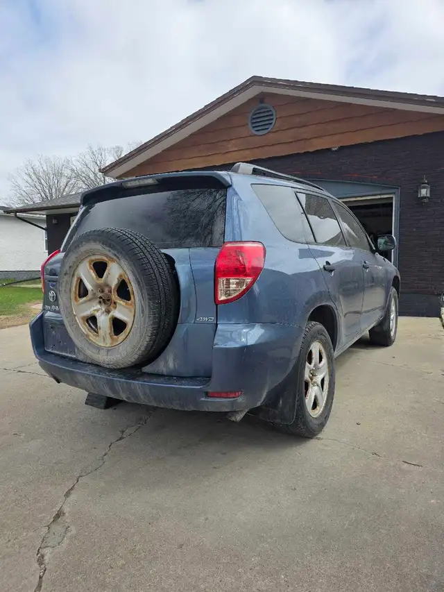 2008 Toyota Rav4 AWD - Photo 4