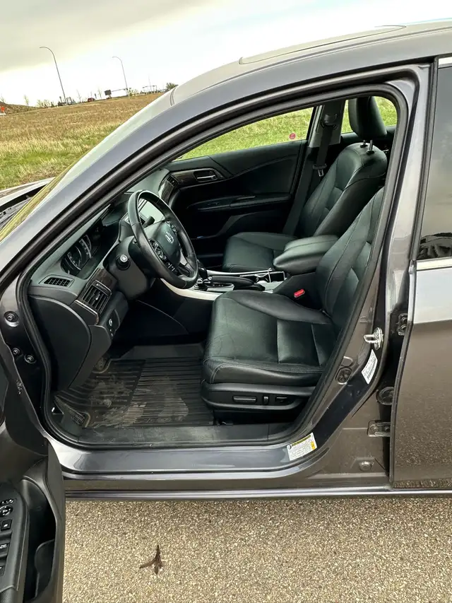 Honda Accord EXL 2016 V6 - Photo 2