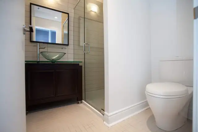 CONDO LOFT HAUT DE GAMME - PETITE ITALIE - Photo 10