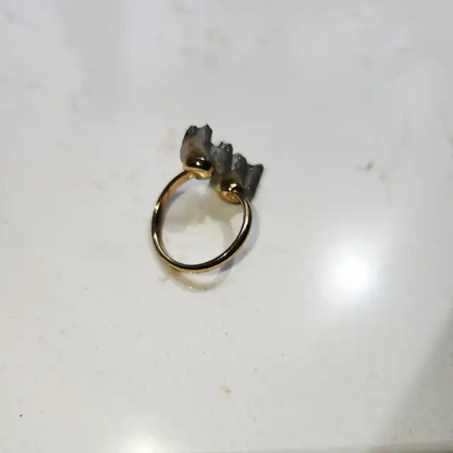 Jolie bague pour femme avec 2 coeurs (6.5) - Photo 4