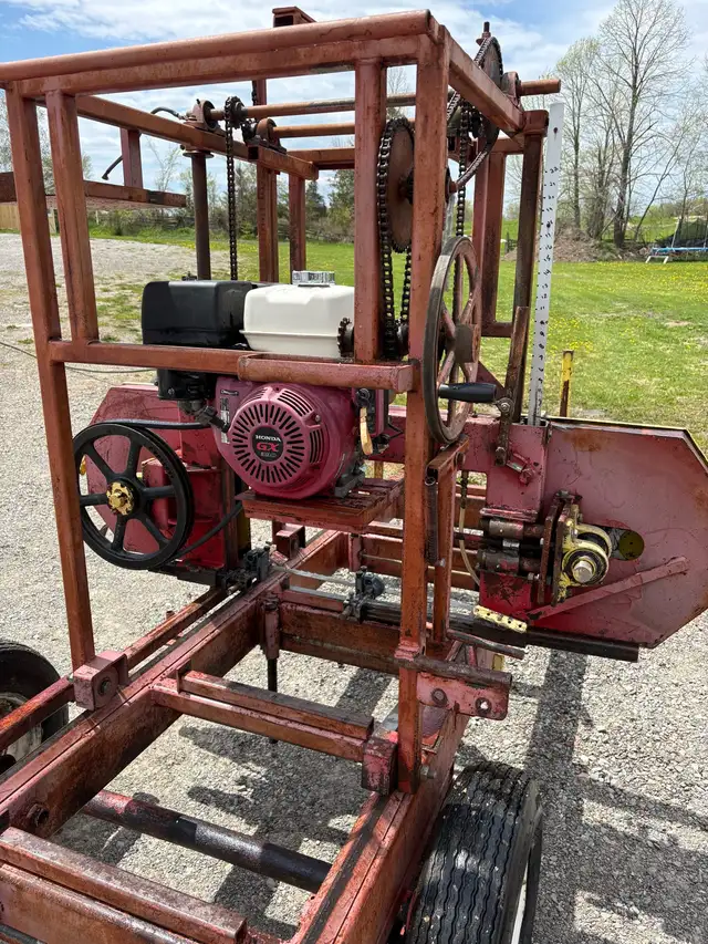 Portable sawmill - Photo 2