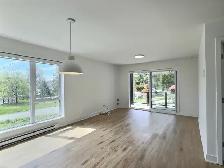 4 1/2 haut de gamme   vue sur la montagne 1 mois GRATUIT - Photo 4