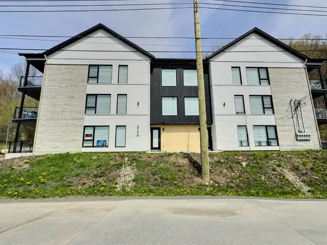 4 1/2 haut de gamme   vue sur la montagne 1 mois GRATUIT - Photo 8