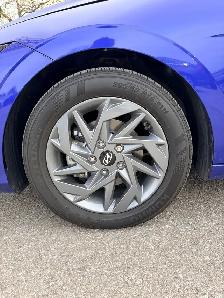 2024 Hyundai Elantra Preferred IVT - Photo 6