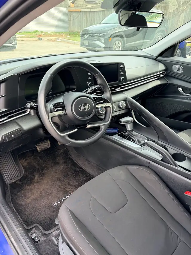 2024 Hyundai Elantra Preferred IVT - Photo 9