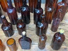Antique Amber Glass Bottles ! - Photo 5