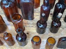 Antique Amber Glass Bottles ! - Photo 6