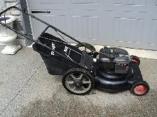 AWESOME MOWER! Briggs & Stratton 22' MOWER