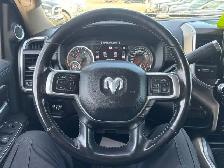 2022 RAM 3500 LARAMIE 4X4 / 8 FT BOX / ONE OWNER ACCIDENT FREE - Photo 17