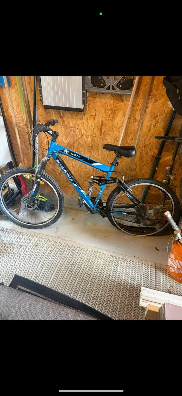 Mountain Bikes - Photo 2