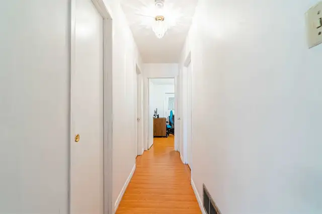 ROOM for RENT - Photo 5