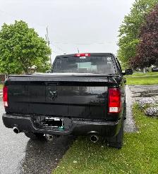 2018 Ram 1500 Express  5.7 hemi 6 speed auto Needs work - Photo 4