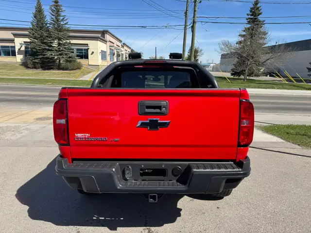 2018 Chevrolet Colorado ZR2 - Photo 5