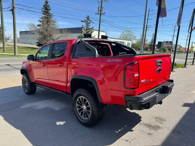 2018 Chevrolet Colorado ZR2 - Photo 6