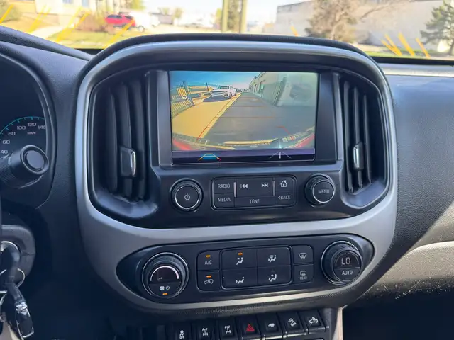 2018 Chevrolet Colorado ZR2 - Photo 12