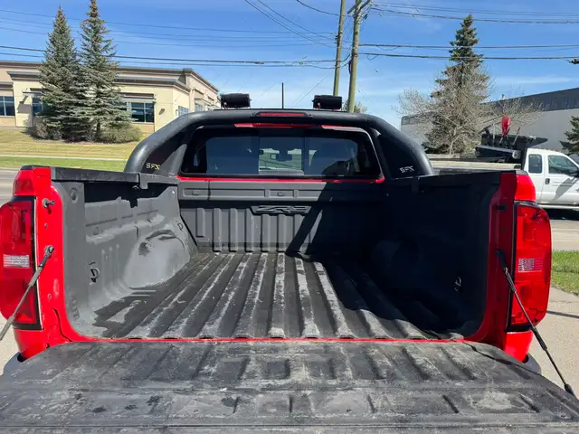 2018 Chevrolet Colorado ZR2 - Photo 21