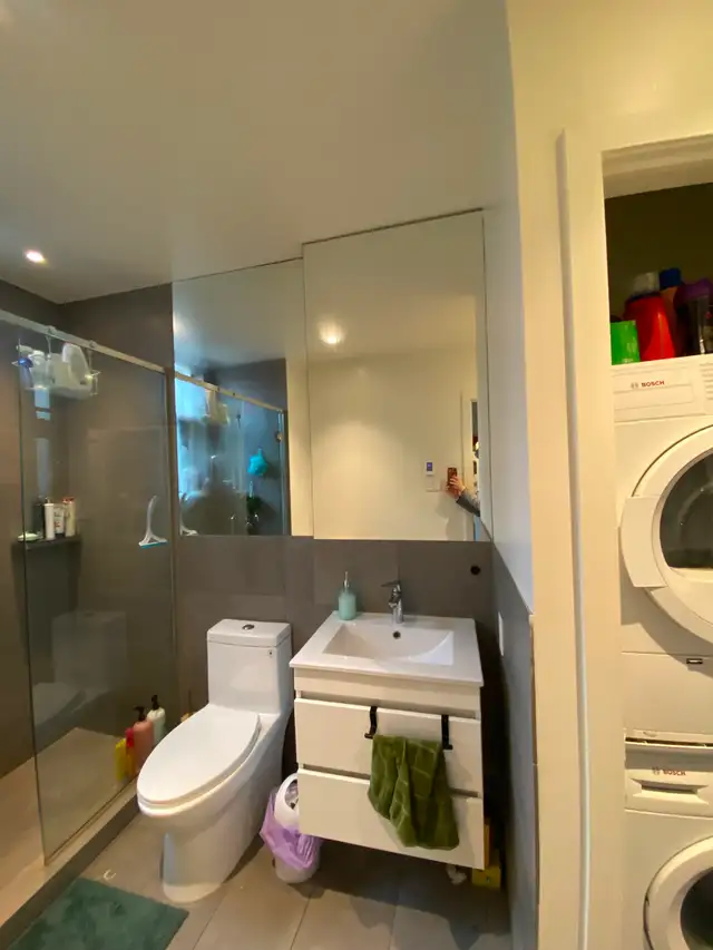 Room for rent in 3 bedroom, 1 bathroom apartment - Photo 14