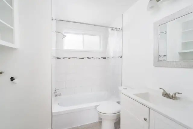 Bright & Spacious 5½ Apartment for Rent - Photo 6