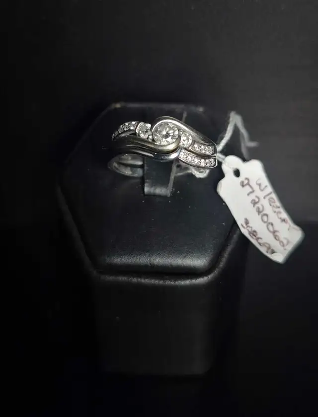 SZ 7.5 Ladies 14k Wedding Ring Set (27220062)