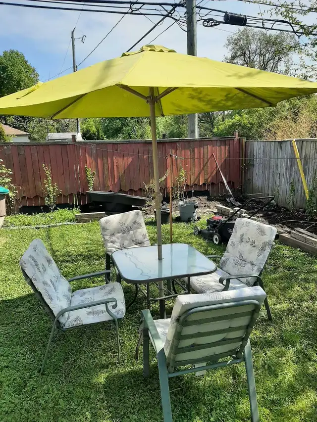 Patio set for sale
