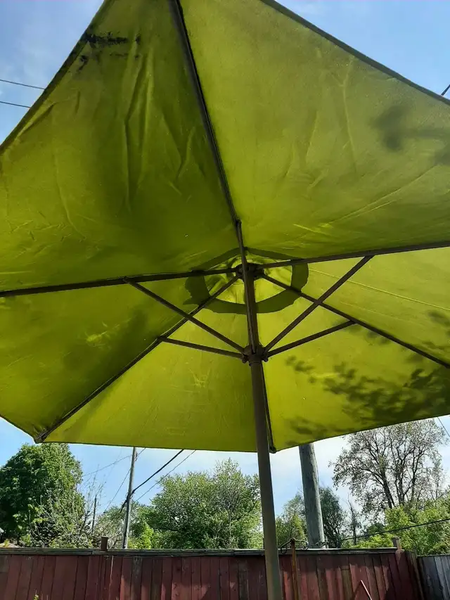 Patio set for sale - Photo 2