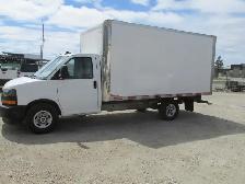 2022 GMC Savana 14 ft box 9900 lb GVW