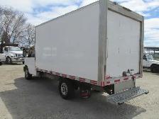 2022 GMC Savana 14 ft box 9900 lb GVW - Photo 5