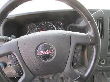 2022 GMC Savana 14 ft box 9900 lb GVW - Photo 11